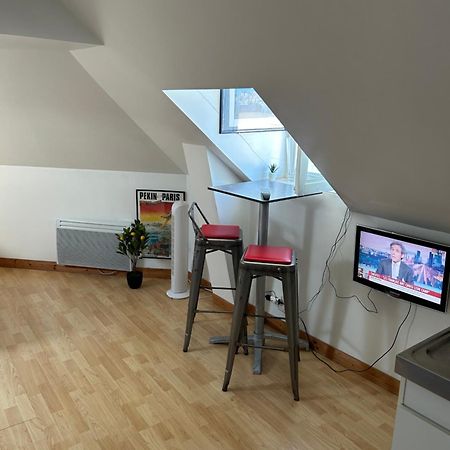Appartement Studio Rue Cachin à Honfleur Extérieur photo