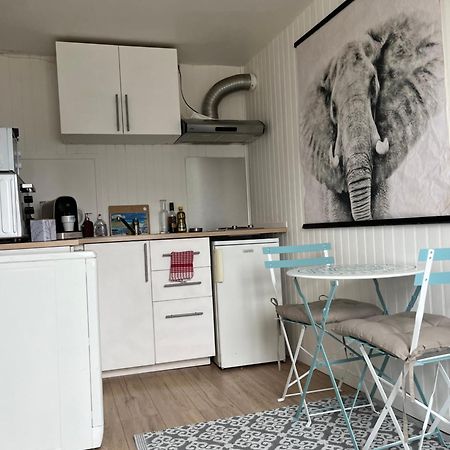 Appartement Studio Rue Cachin à Honfleur Extérieur photo