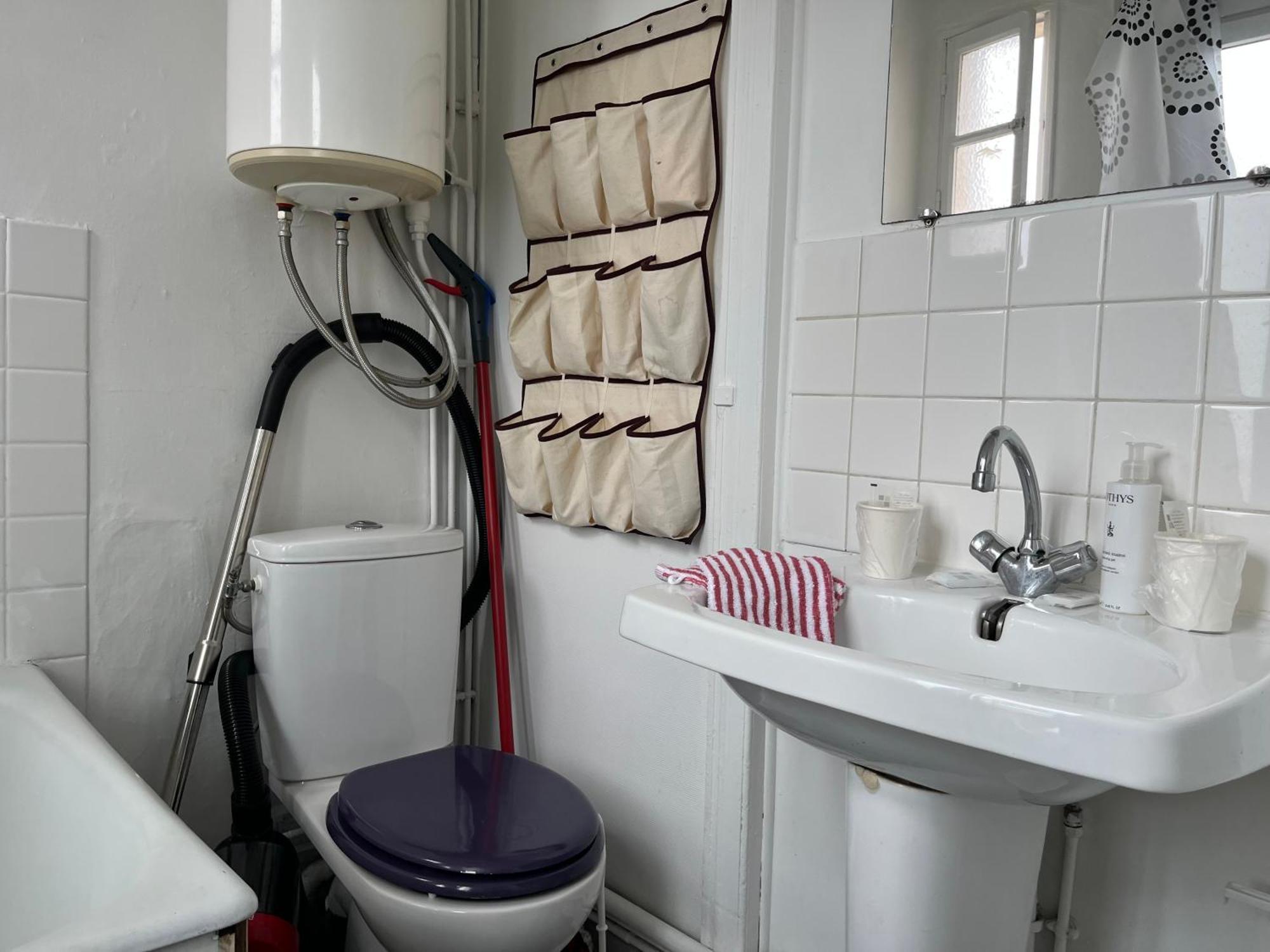 Appartement Studio Rue Cachin à Honfleur Extérieur photo