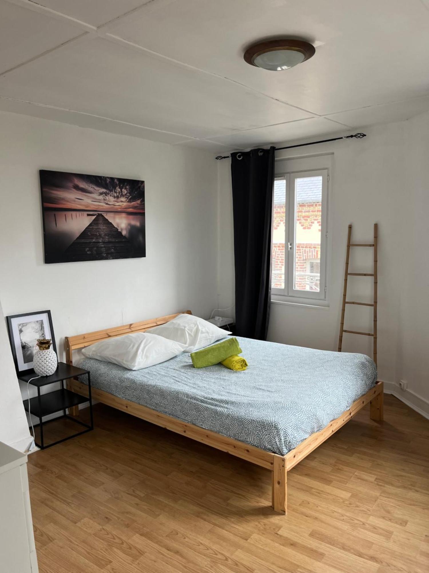 Appartement Studio Rue Cachin à Honfleur Extérieur photo