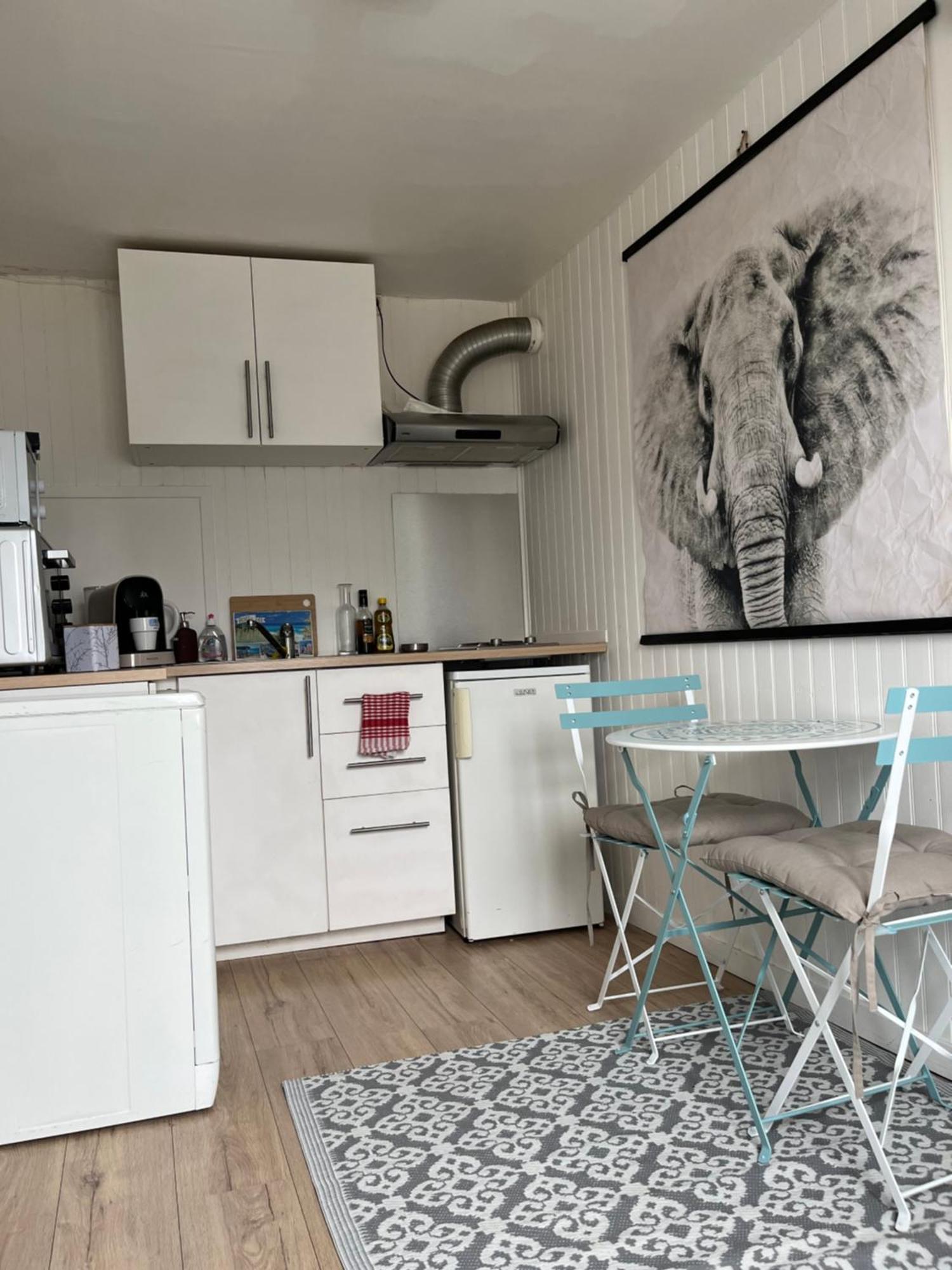 Appartement Studio Rue Cachin à Honfleur Extérieur photo